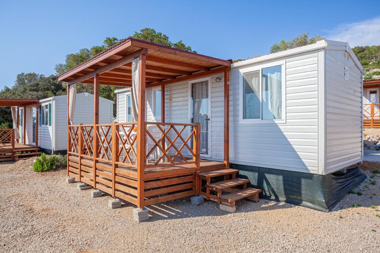 Mobile Homes Lussmarin Mali Lošinj Eksteriør billede