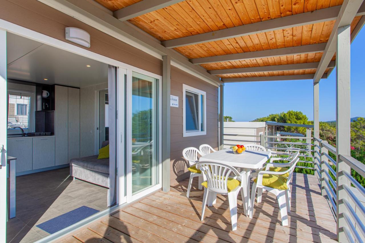 Mobile Homes Lussmarin Mali Lošinj Eksteriør billede