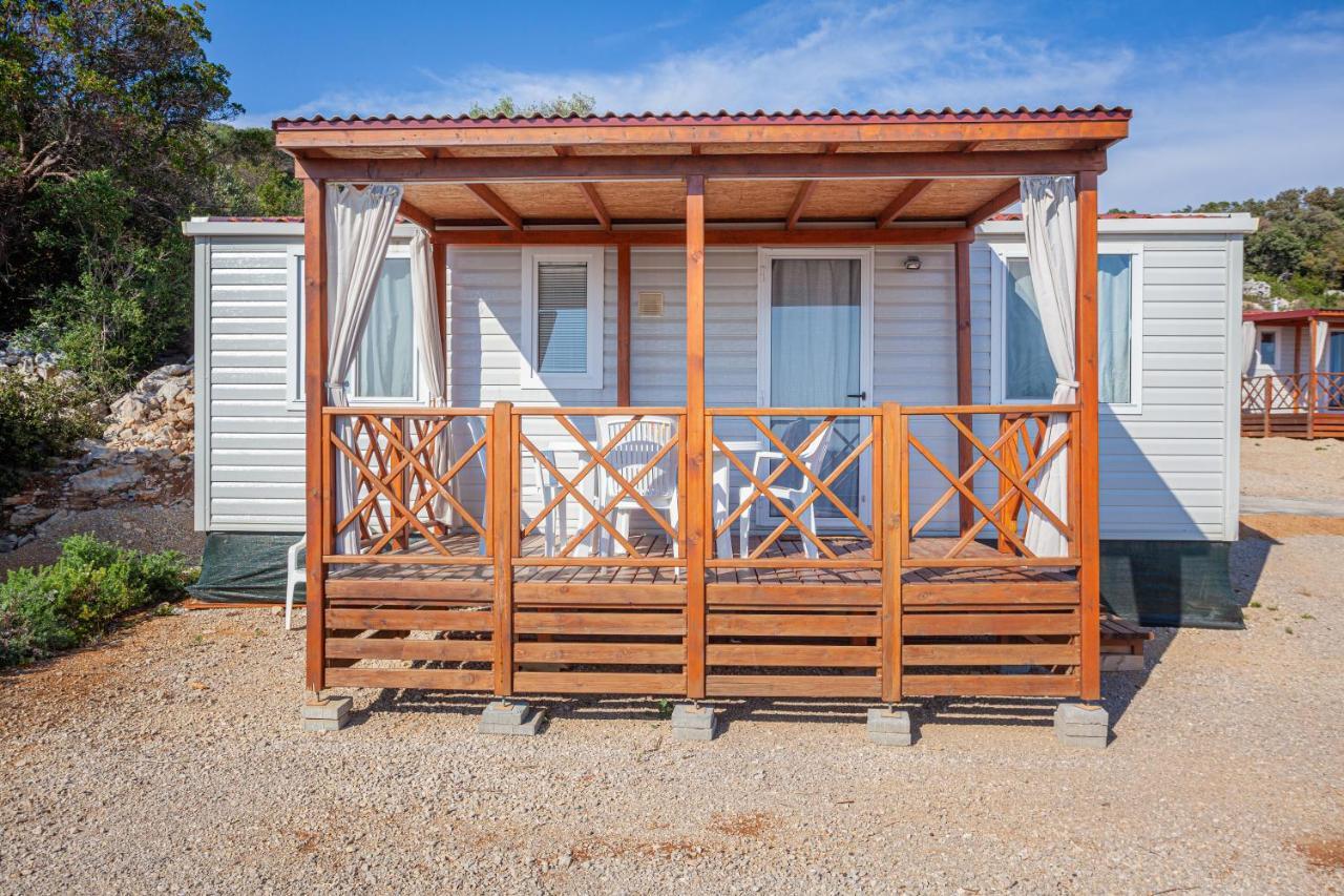 Mobile Homes Lussmarin Mali Lošinj Eksteriør billede