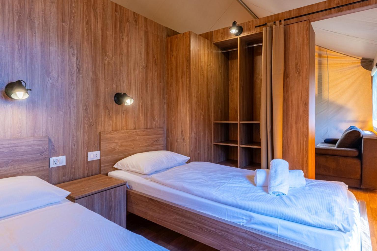 Mobile Homes Lussmarin Mali Lošinj Eksteriør billede